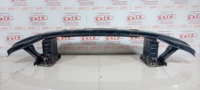 Reforçador do pára-choque dianteiro A6396201434 MERCEDES