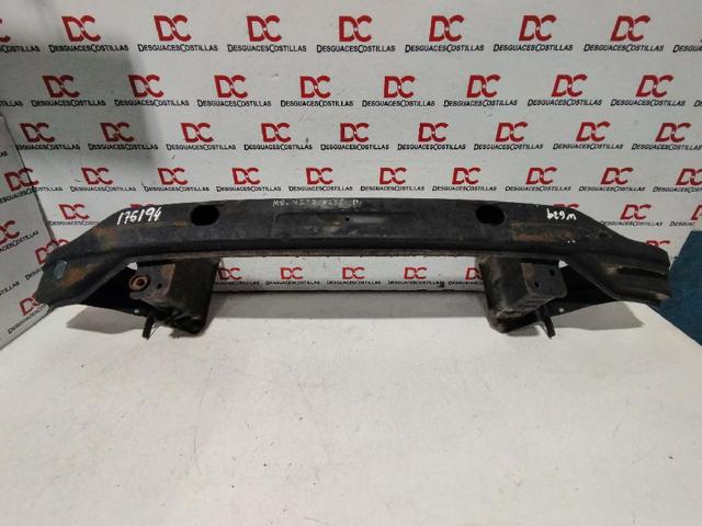 Reforçador do pára-choque dianteiro A6396201434 MERCEDES