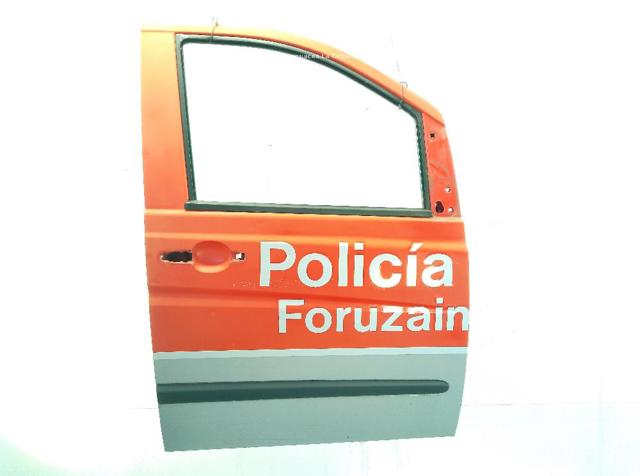 Porta dianteira direita A639720110528 MERCEDES