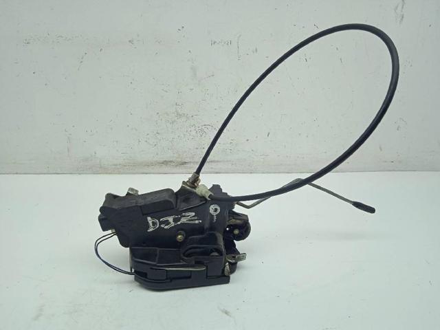 Fecho da porta dianteira esquerda A6397201635 MERCEDES