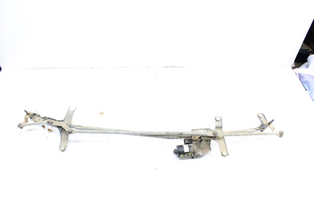 Trapézio de limpador pára-brisas A6398200140 MERCEDES