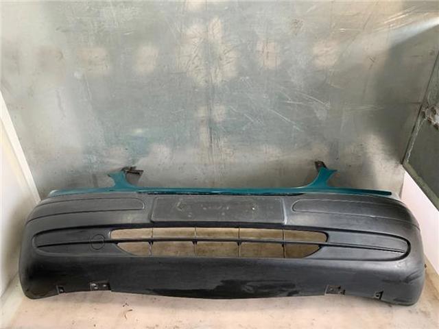 Pára-choque dianteiro A63988001709B51 MERCEDES