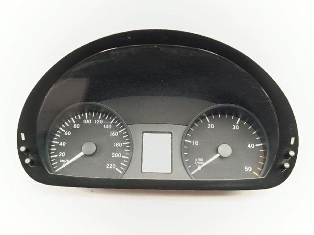Painel de instrumentos (quadro de instrumentos) A6399006000 MERCEDES