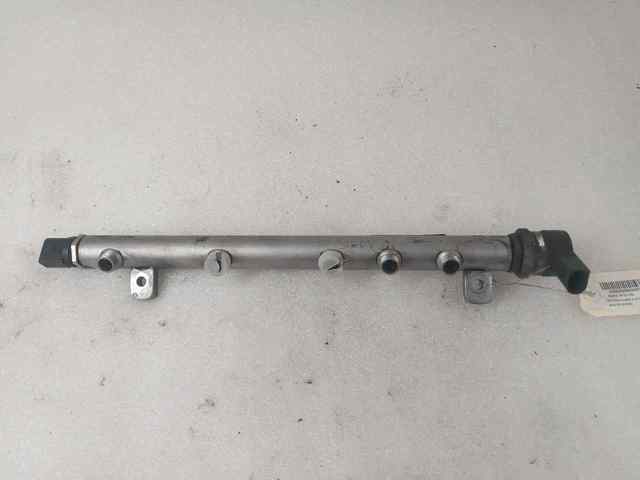 Distribuidor de combustível (rampa) A6400702395 MERCEDES