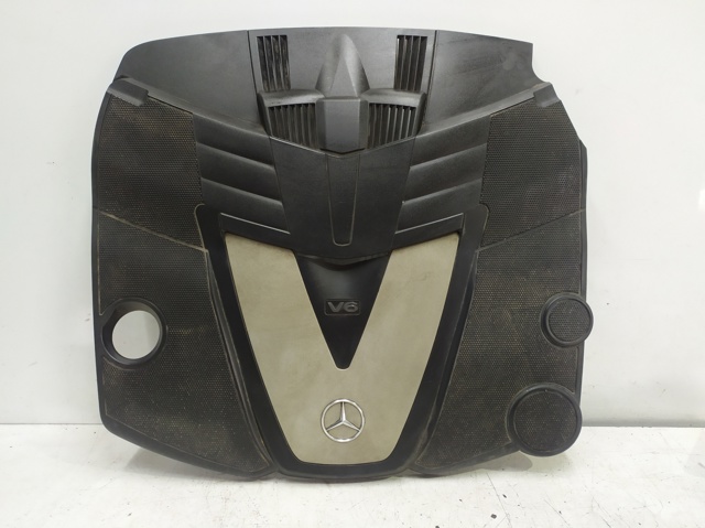 Tampa de motor decorativa A6420101667 MERCEDES