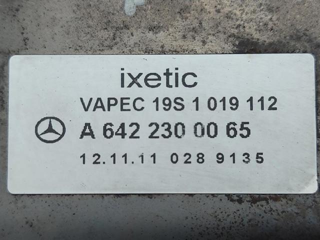 Bomba a vácuo A6422300065 MERCEDES