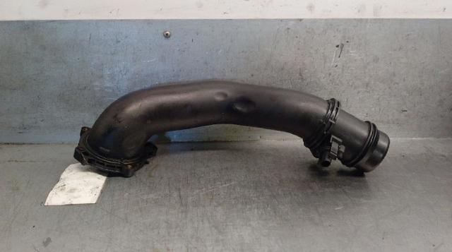 Mangueira (cano derivado) de intercooler A6510903637 MERCEDES