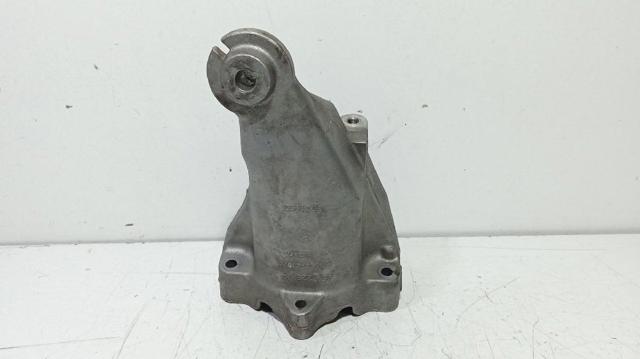 Consola de coxim (apoio) direita de motor A6512233404 MERCEDES