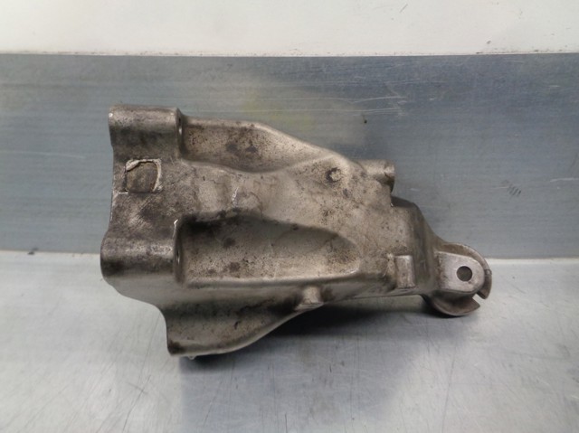 Consola de coxim (apoio) direita de motor A6512233404 MERCEDES