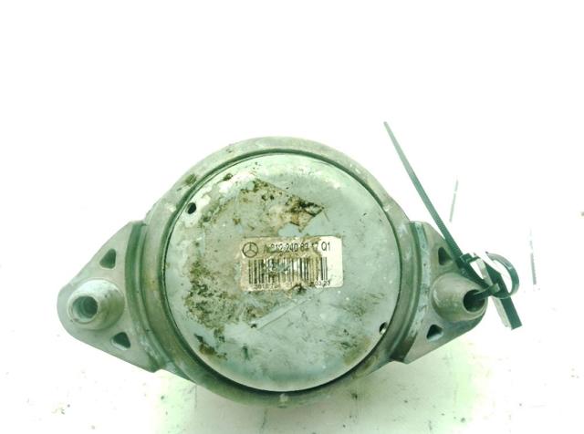 Consola de coxim (apoio) direita de motor A6512233404 MERCEDES