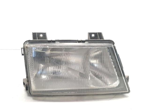 Luz direita A9018200261 MERCEDES