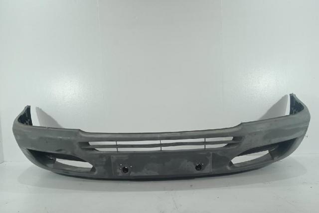 Pára-choque dianteiro A9018800670 MERCEDES