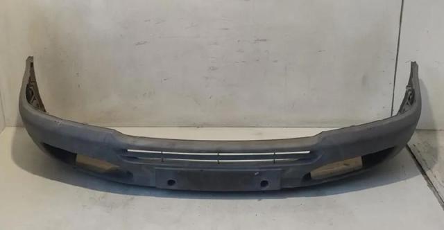 Pára-choque dianteiro A9018800670 MERCEDES