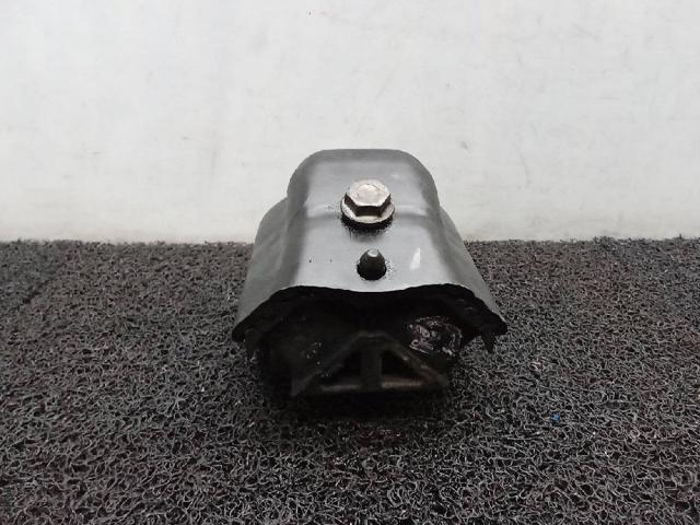 Coxim (suporte) esquerdo de motor A9062411013 MERCEDES