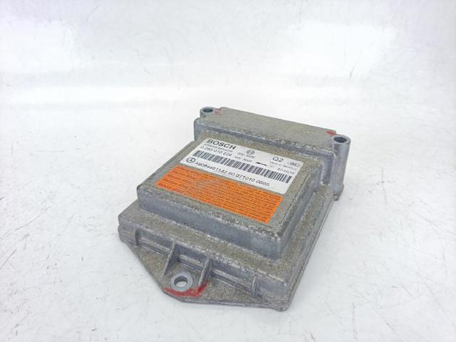 Módulo processador de controlo da bolsa de ar (Centralina eletrônica AIRBAG) A9064461142 MERCEDES