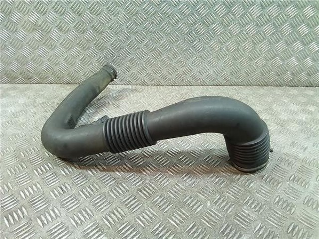 Cano derivado de ar, saída de filtro de ar A9065281024 MERCEDES