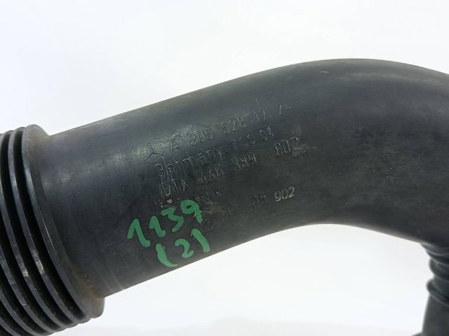 Cano derivado de ar, saída de filtro de ar A9065281724 MERCEDES