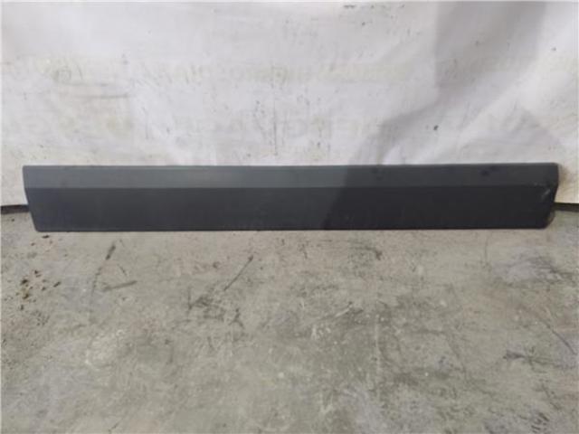 Moldura da porta lateral (deslizante) A9066900762 VAG