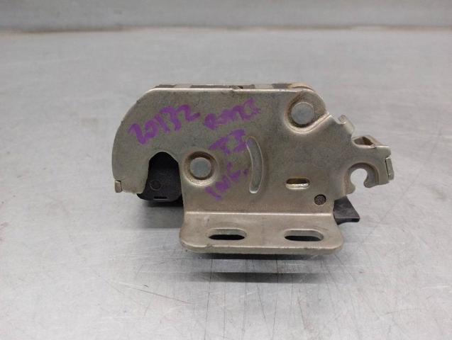 Fecho superior da porta traseira esquerda batente A9067400035 MERCEDES
