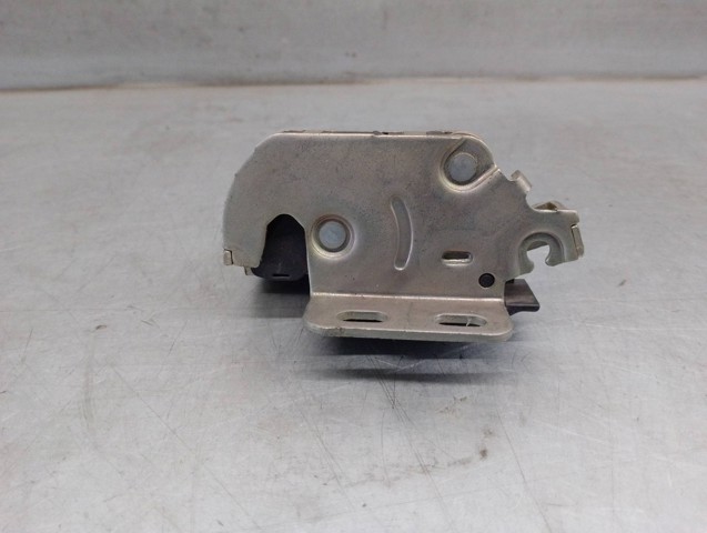 Fecho superior da porta traseira esquerda batente A9067400035 MERCEDES