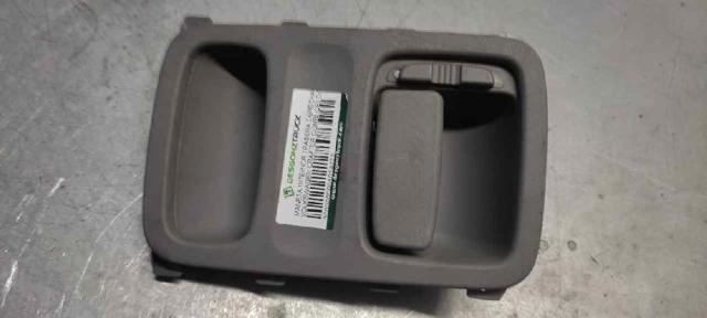 Maçaneta direita interna da porta traseira (batente) A9067600061 VAG