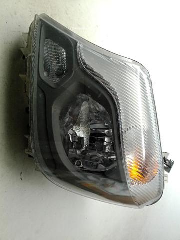 Luz esquerda A9068205600 MERCEDES
