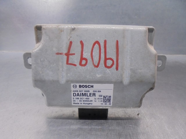 Estabilizador de tensão A9068270005 VAG