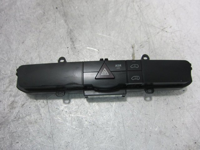 A9068701010 Mercedes