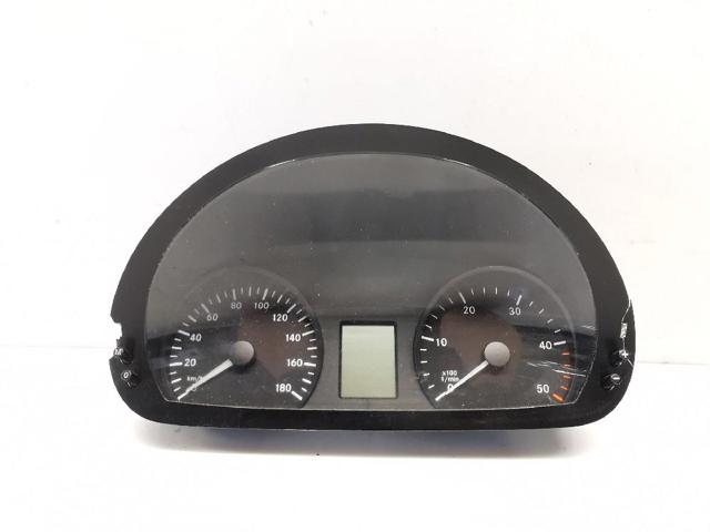 Painel de instrumentos (quadro de instrumentos) A9069004502 MERCEDES