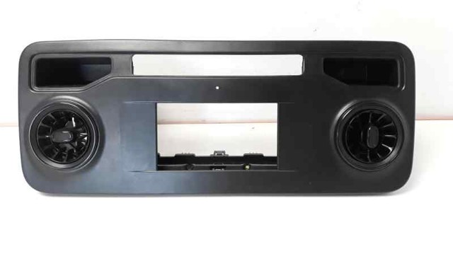 Grelha de ventilação de salão no "painel de instrumentos" A9108303401 MERCEDES
