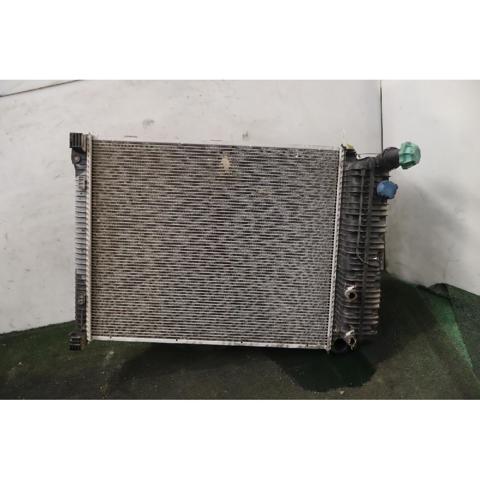 Radiador de esfriamento de motor A9405000403 MERCEDES