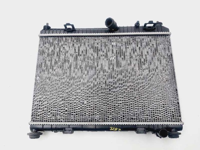 Radiador de esfriamento de motor AE818005AB FORD