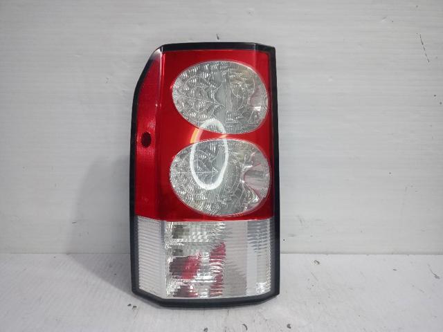 Lanterna traseira esquerda AH2213405AC LAND ROVER