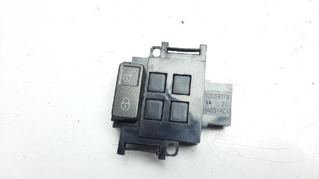AH2214017AA Land Rover