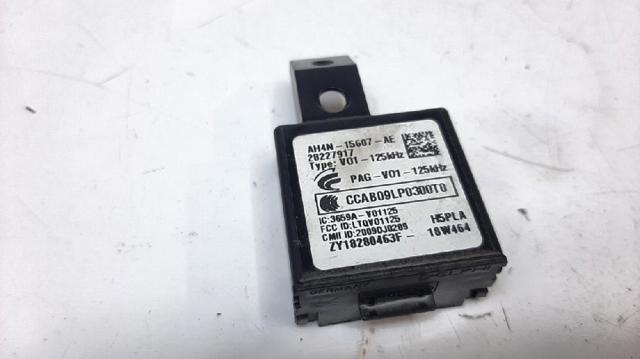 AH4N15607AE Land Rover