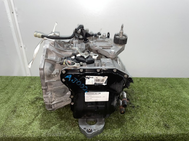 AJ0004 Renault (RVI)