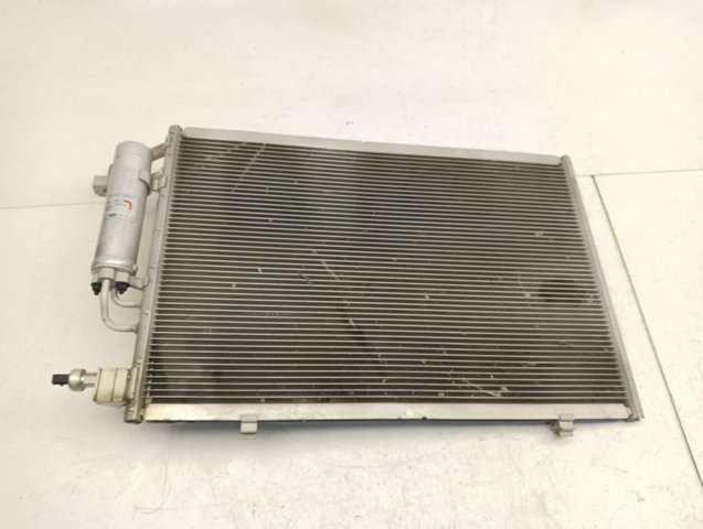 Radiador de aparelho de ar condicionado AV1119710FA FORD
