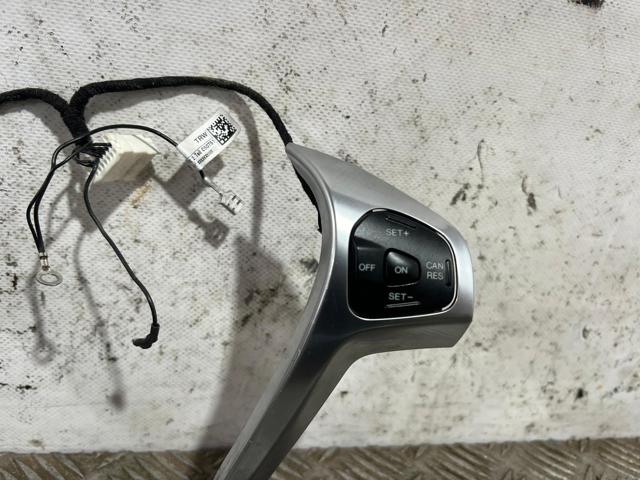 Unidade de interruptores de botão do volante de direção AV1T14K147AA FORD
