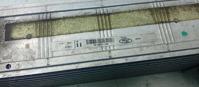 Radiador de intercooler AV219L440AC FORD