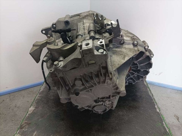 AV4R7002AB Ford