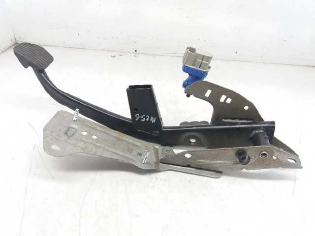 AV612467AE Ford
