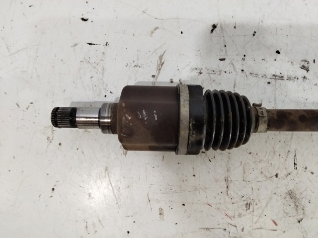 AV613B437CC Ford