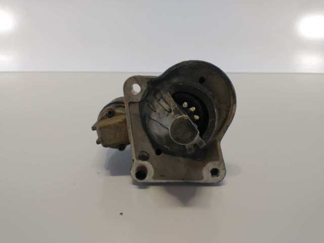 AV6N11000GC Ford