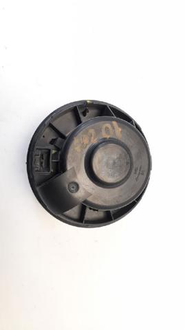 AV6N18456AA Ford