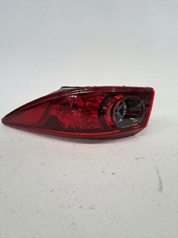Lanterna traseira direita externa B45A51150B MAZDA