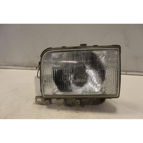 B60605T300 Nissan/Infiniti