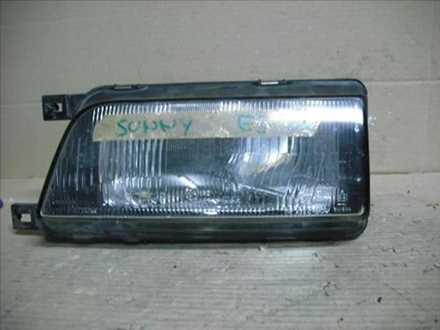Luz esquerda B606063C00 NISSAN
