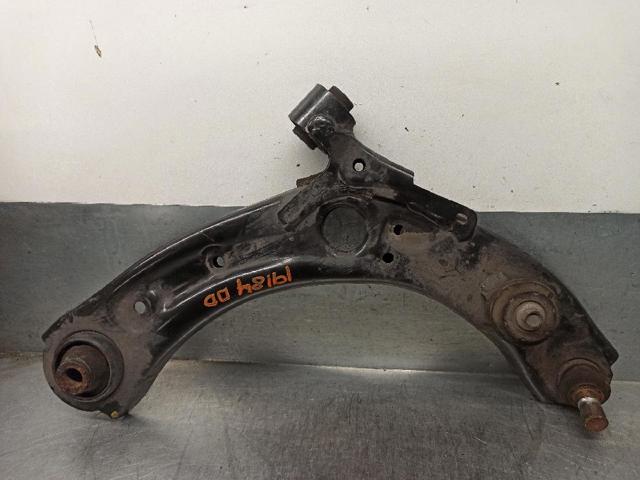 Braço oscilante inferior direito de suspensão dianteira B60P34300 MAZDA