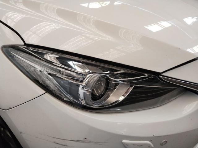 Luz direita BBP2510K0L MAZDA