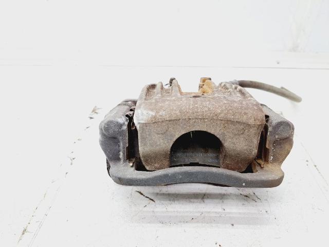 Suporte do freio traseiro direito BC140105 HYUNDAI